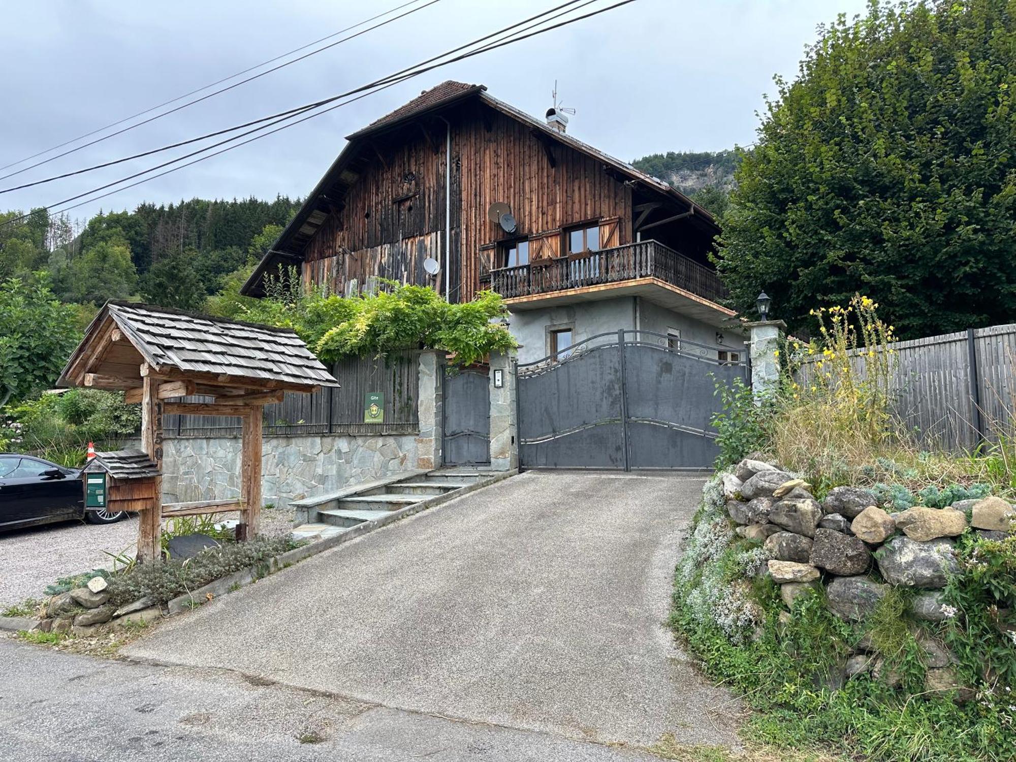 Gite De La Chouette Thyez Екстер'єр фото